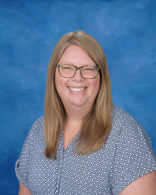 headshot of Michelle Accola, the 5th-6th grade English Language Arts teacher at Lakeside Christian School